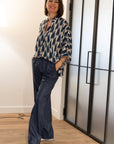 · Blouse Comedia ·