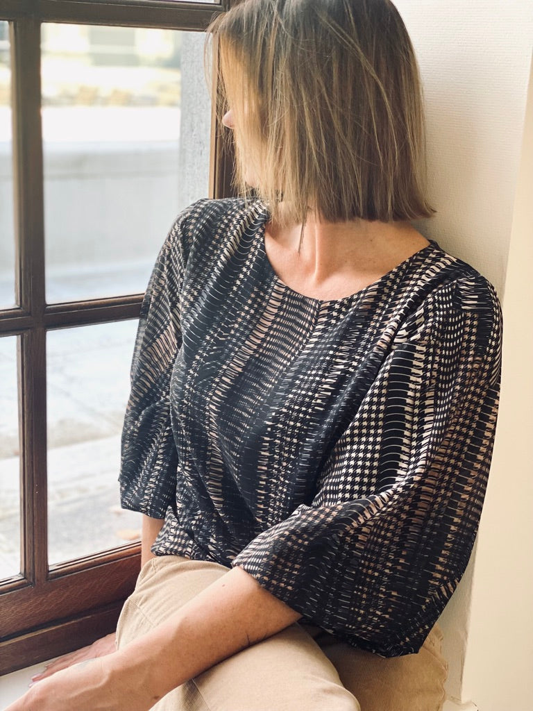 · Buffalo print blouse 1 ·