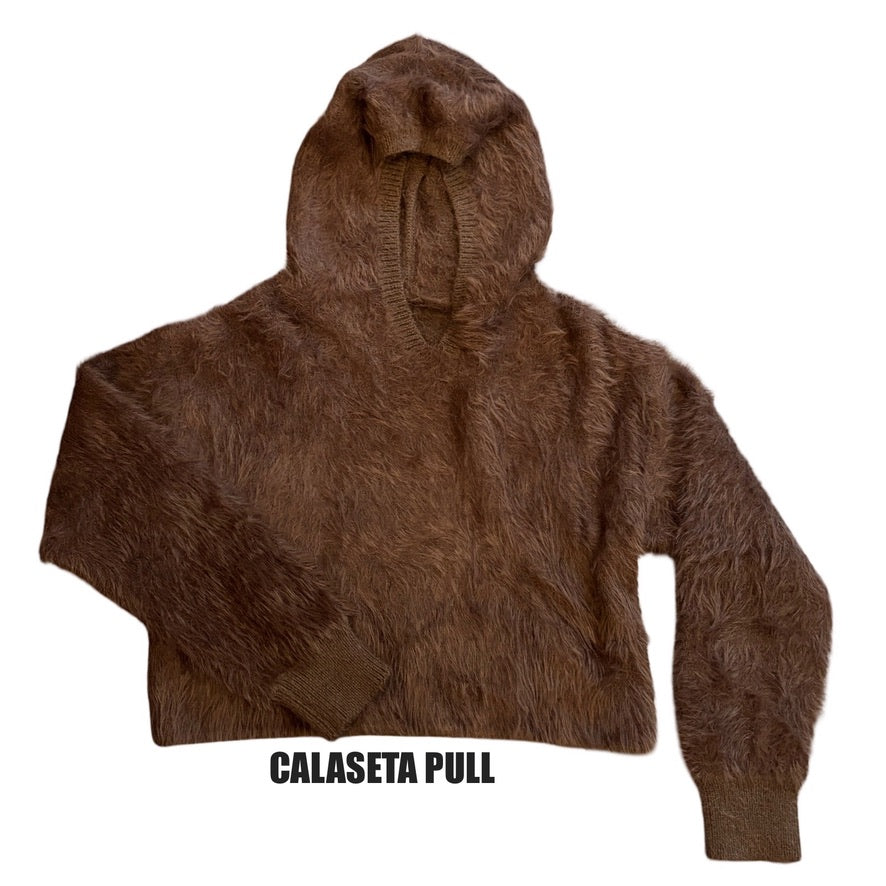 · Calaseta Pull ·