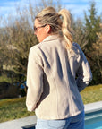 · Christina Veste ·