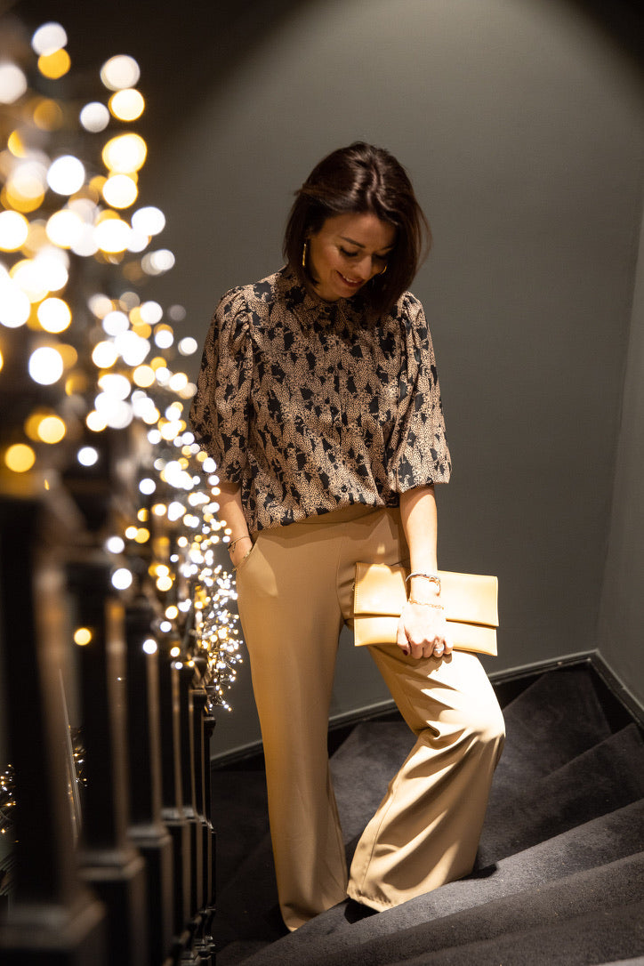 · Fiora Shirt · Camel ·