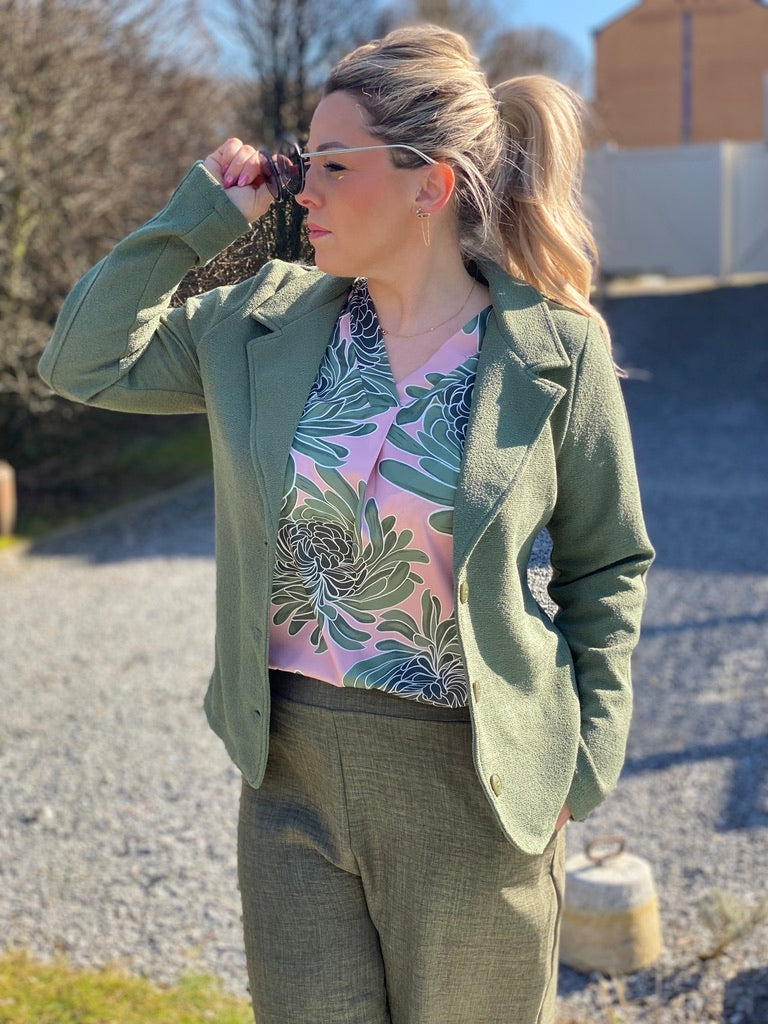 · Christina Veste ·