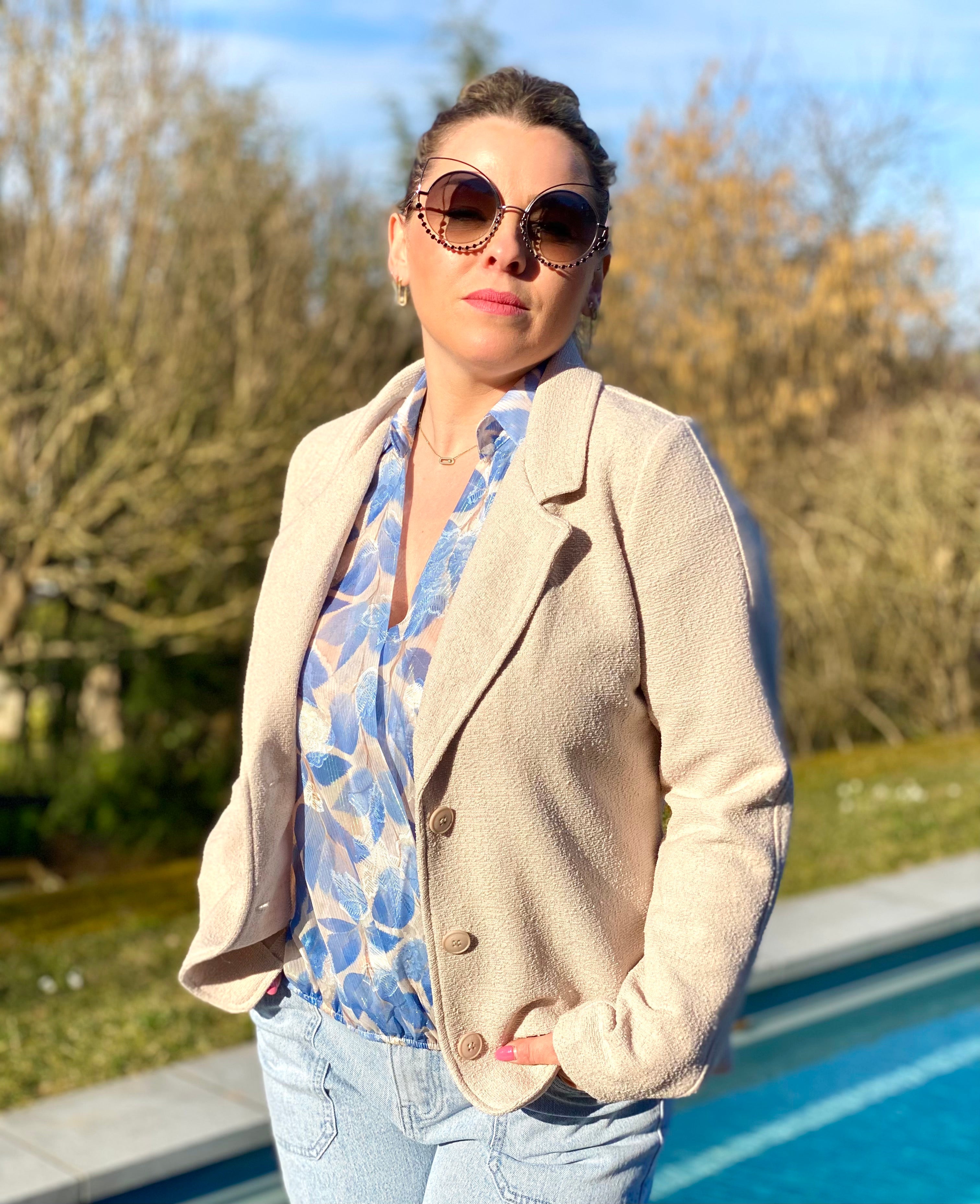 · Christina Veste ·