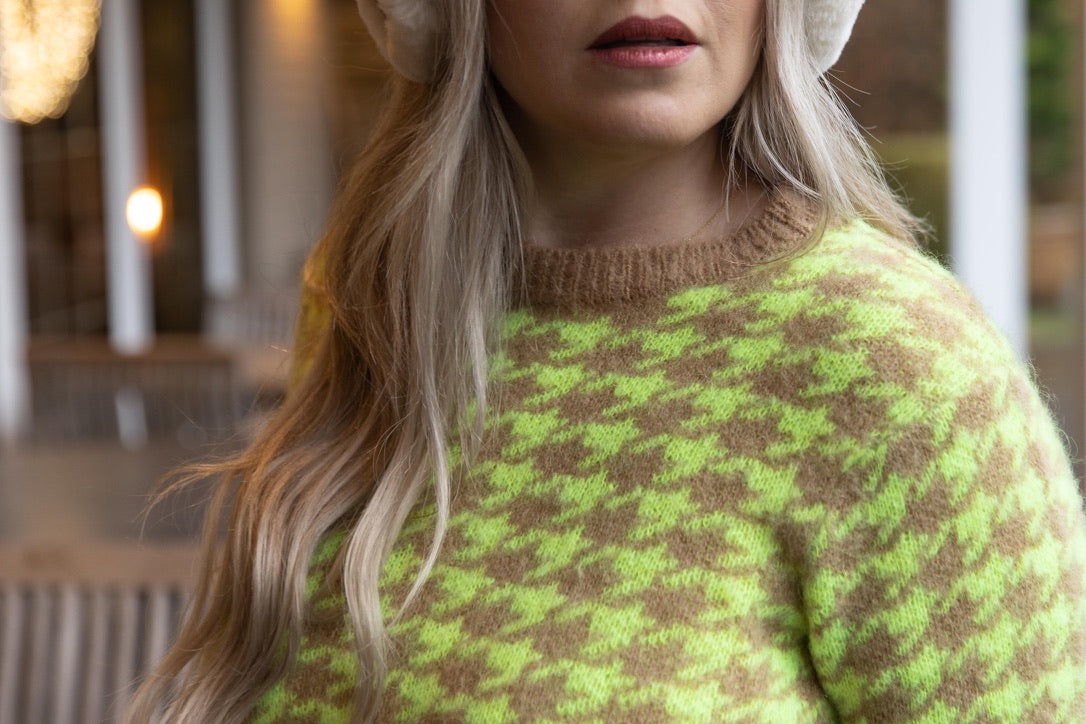 · Casarano Sweater ·