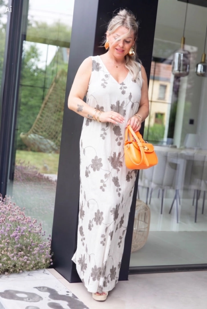 · Delphina Robe ·