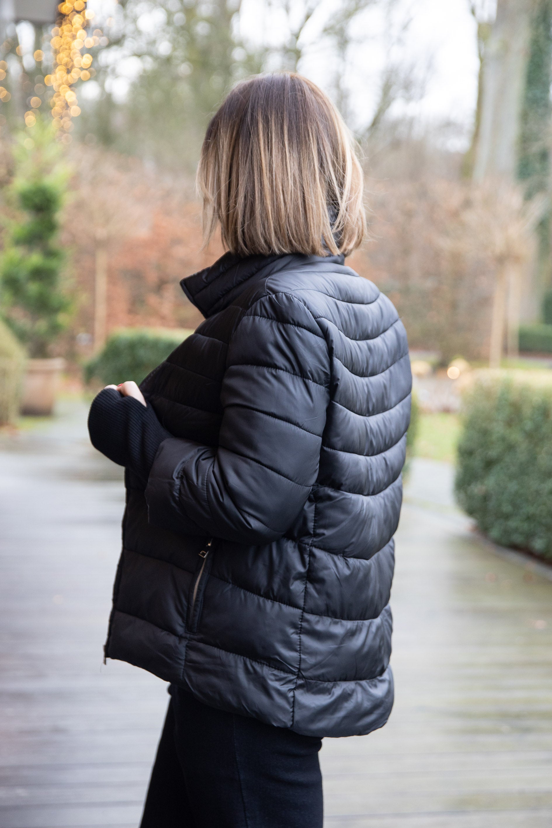 · Novare Down Jacket · Black ·
