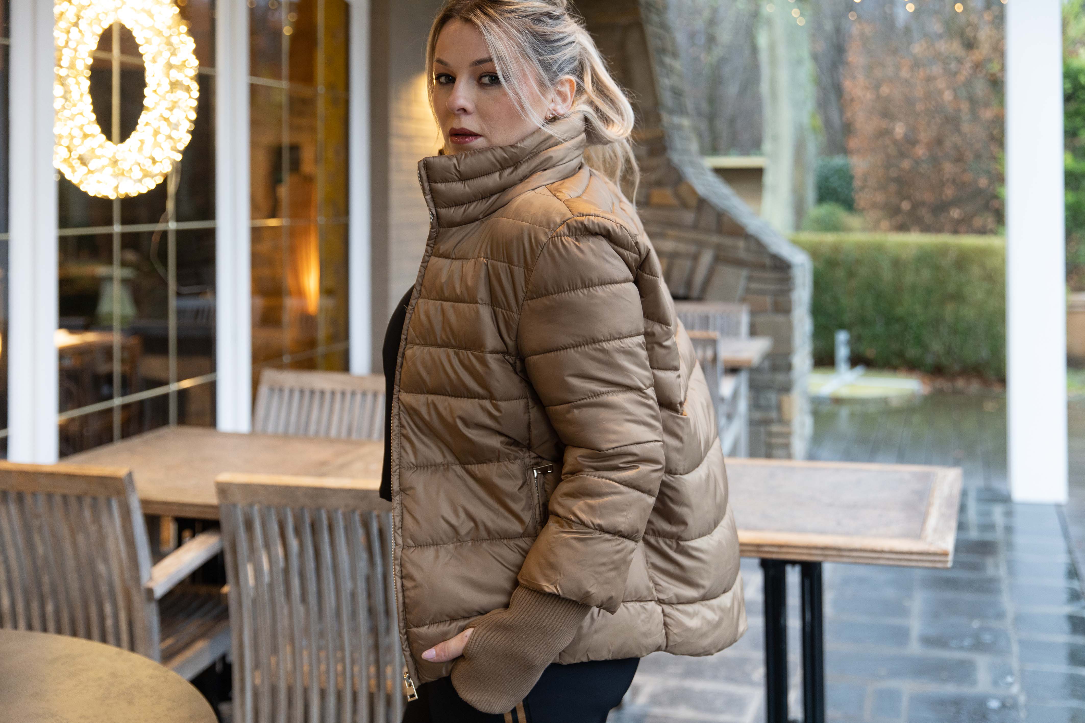 · Novare Down Jacket · Camel ·