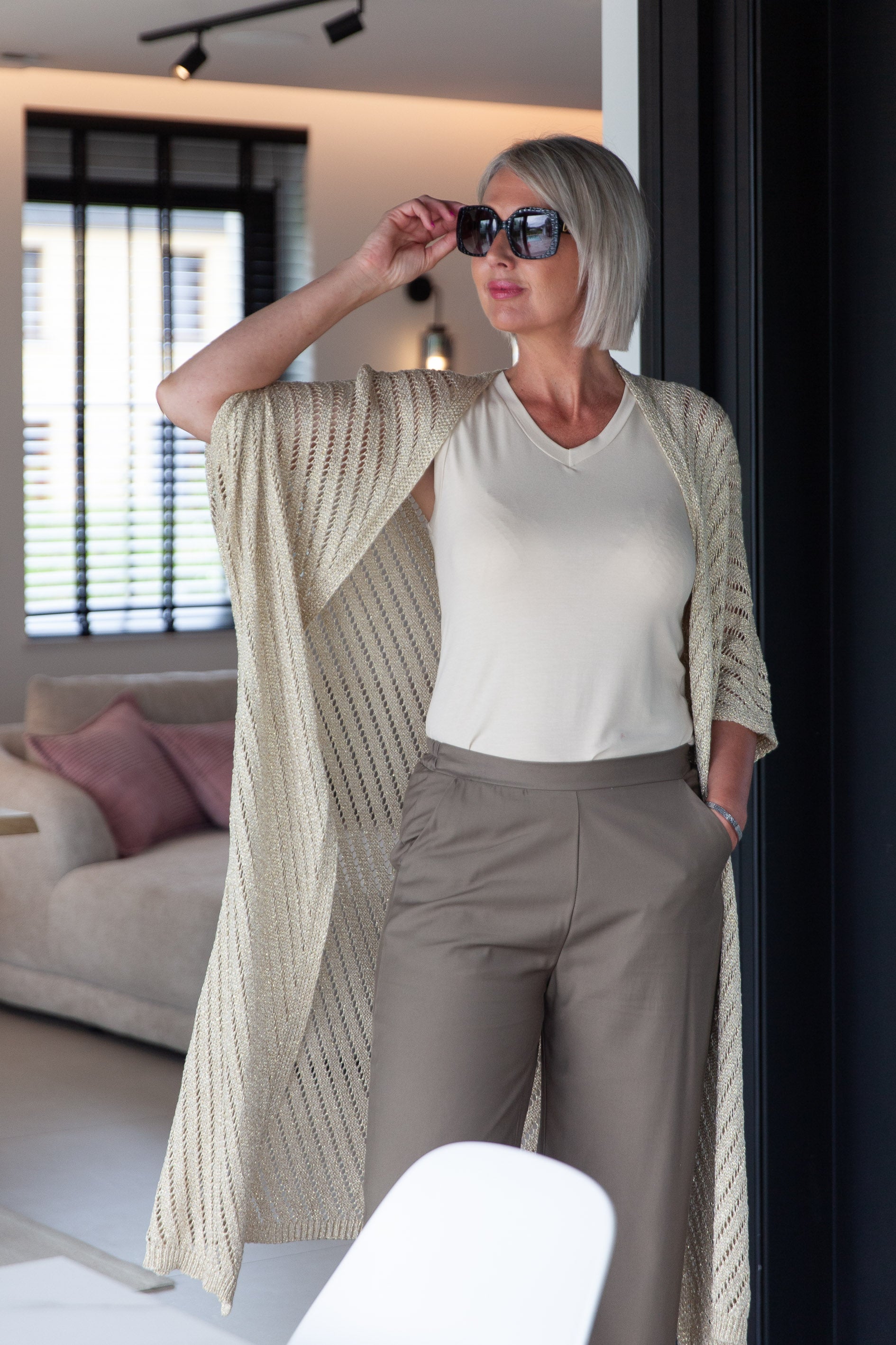 · Corina Pantalon ·