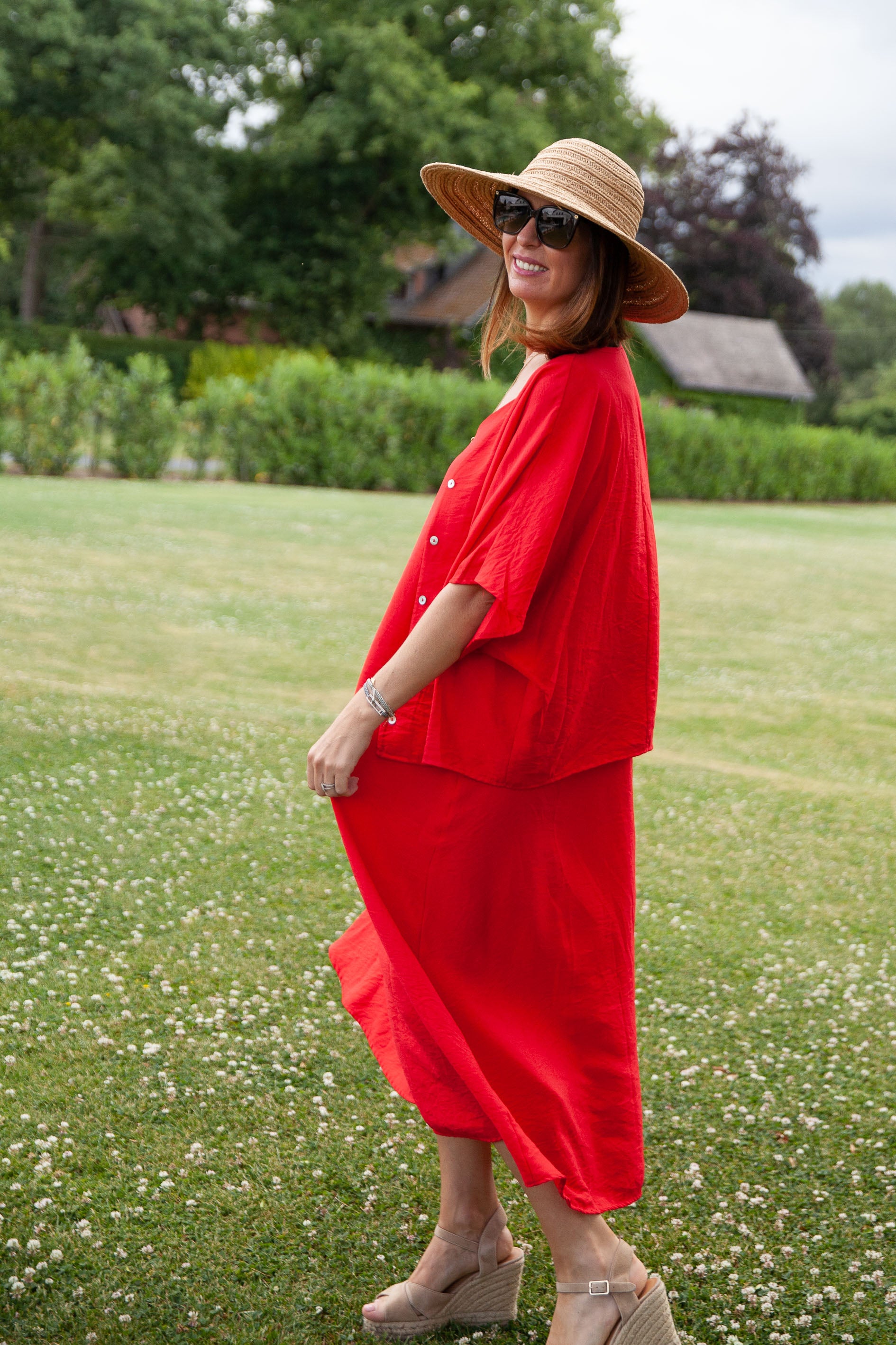 · Max Robe ·