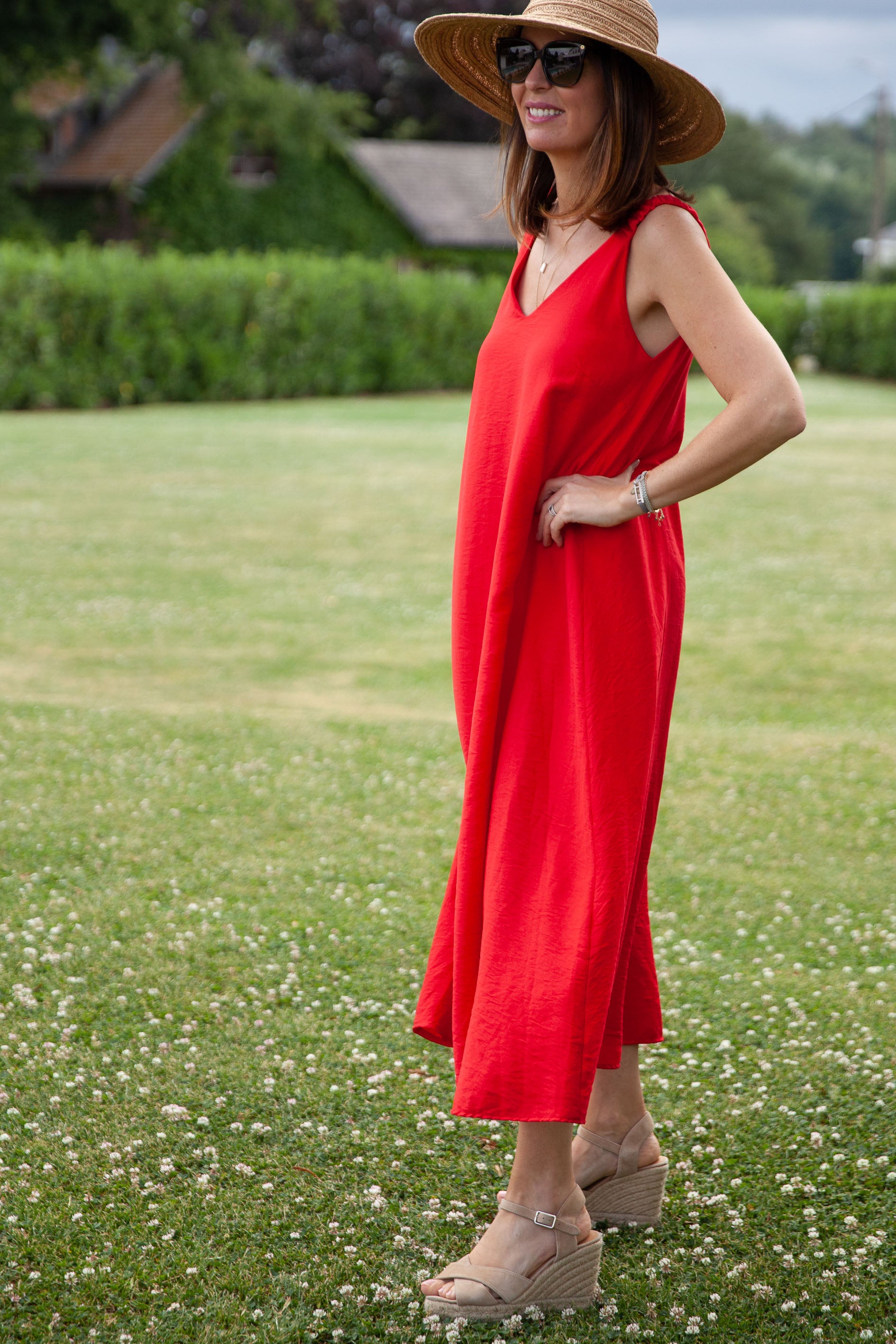 · Max Robe ·