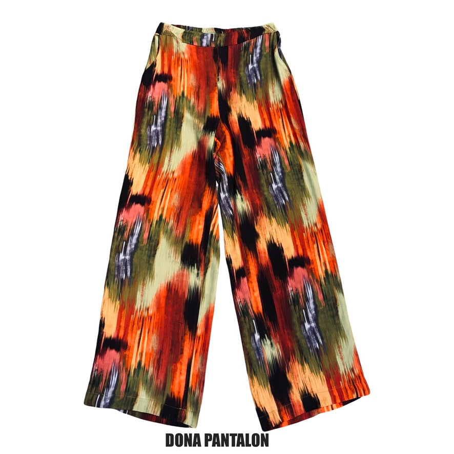 · Donna Pantalon ·