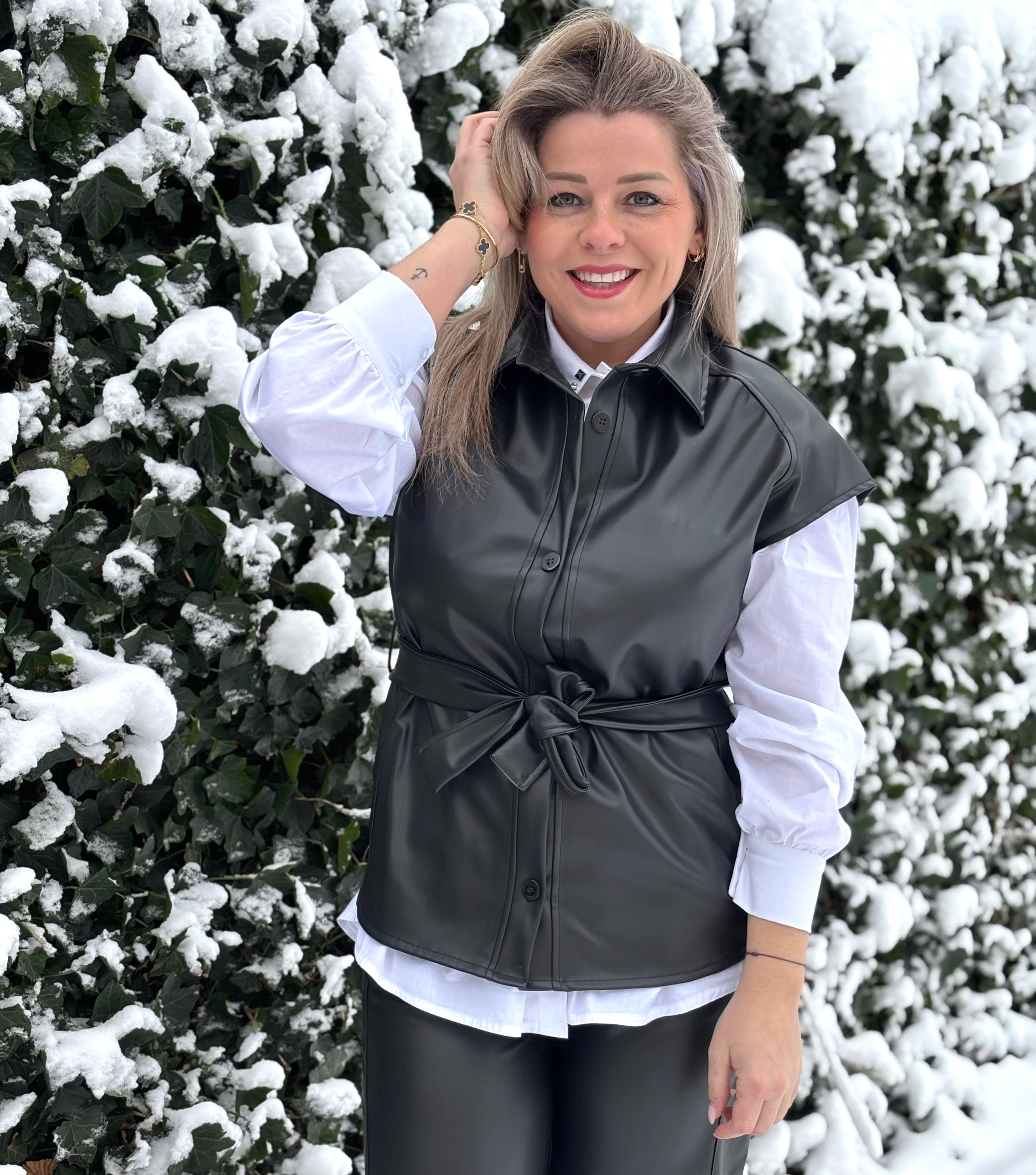 · Elena Gilet ·